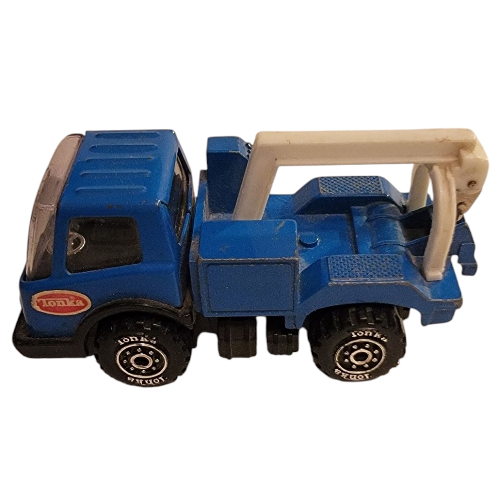 TONKA Japan Vintage Wrecker Toy Truck